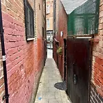 Chic 1-Bed Hideaway In Hockley